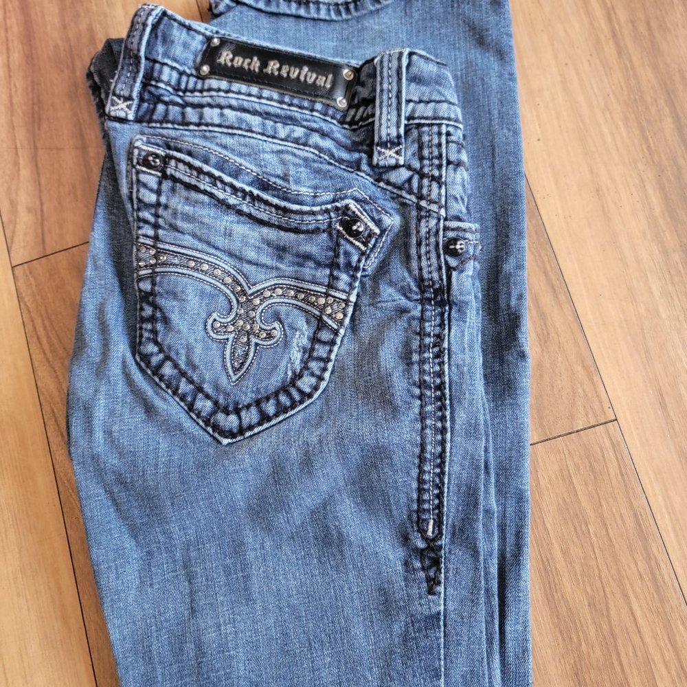 Rock Revival woman's 29